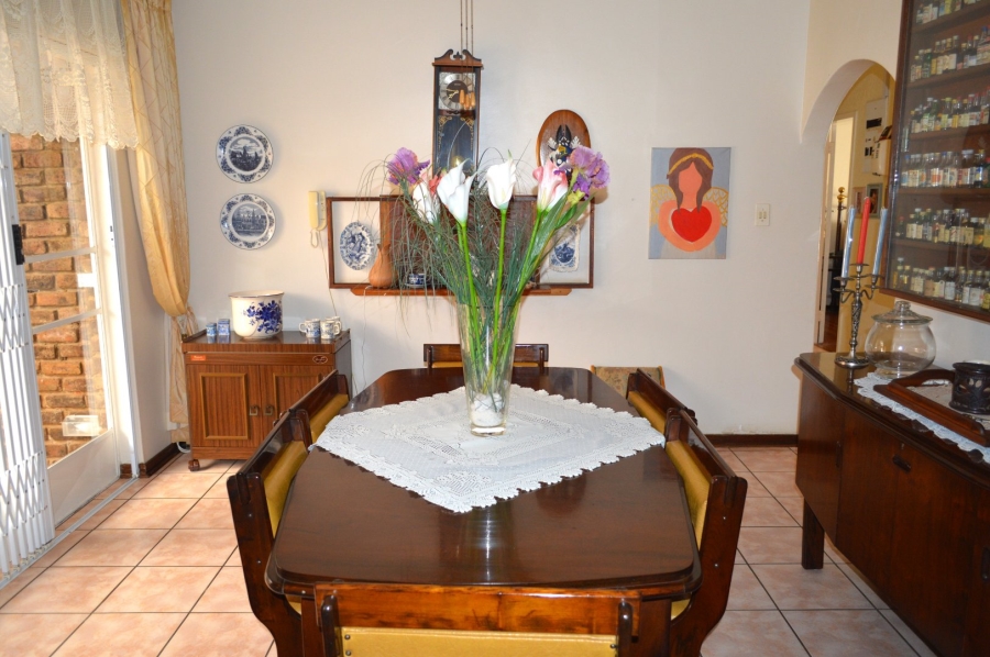 4 Bedroom Property for Sale in Wilkeville North West